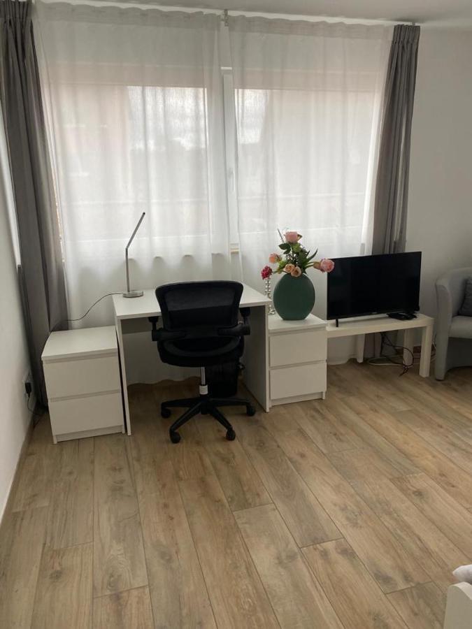 Ferienwohnungen Lamisto Am Waldesrand Neckartenzlingen المظهر الخارجي الصورة